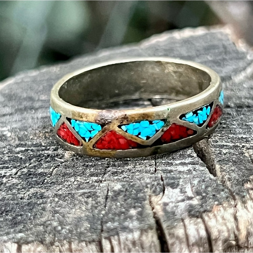 Vintage Native Zuni Silver Turquoise & Coral Inlaid Band – Size 11.75